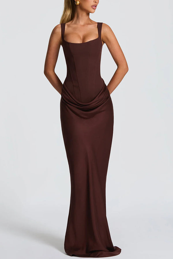 Luna · Vestido largo con escote cuadrado