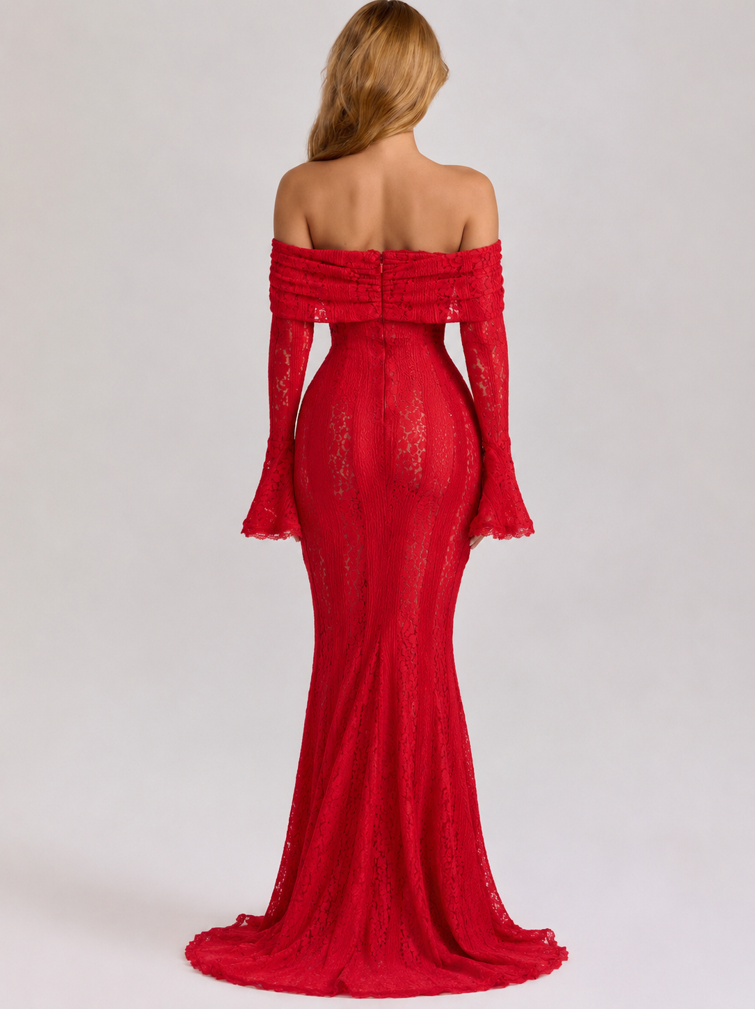 Vestido maxi etéreo de encaje