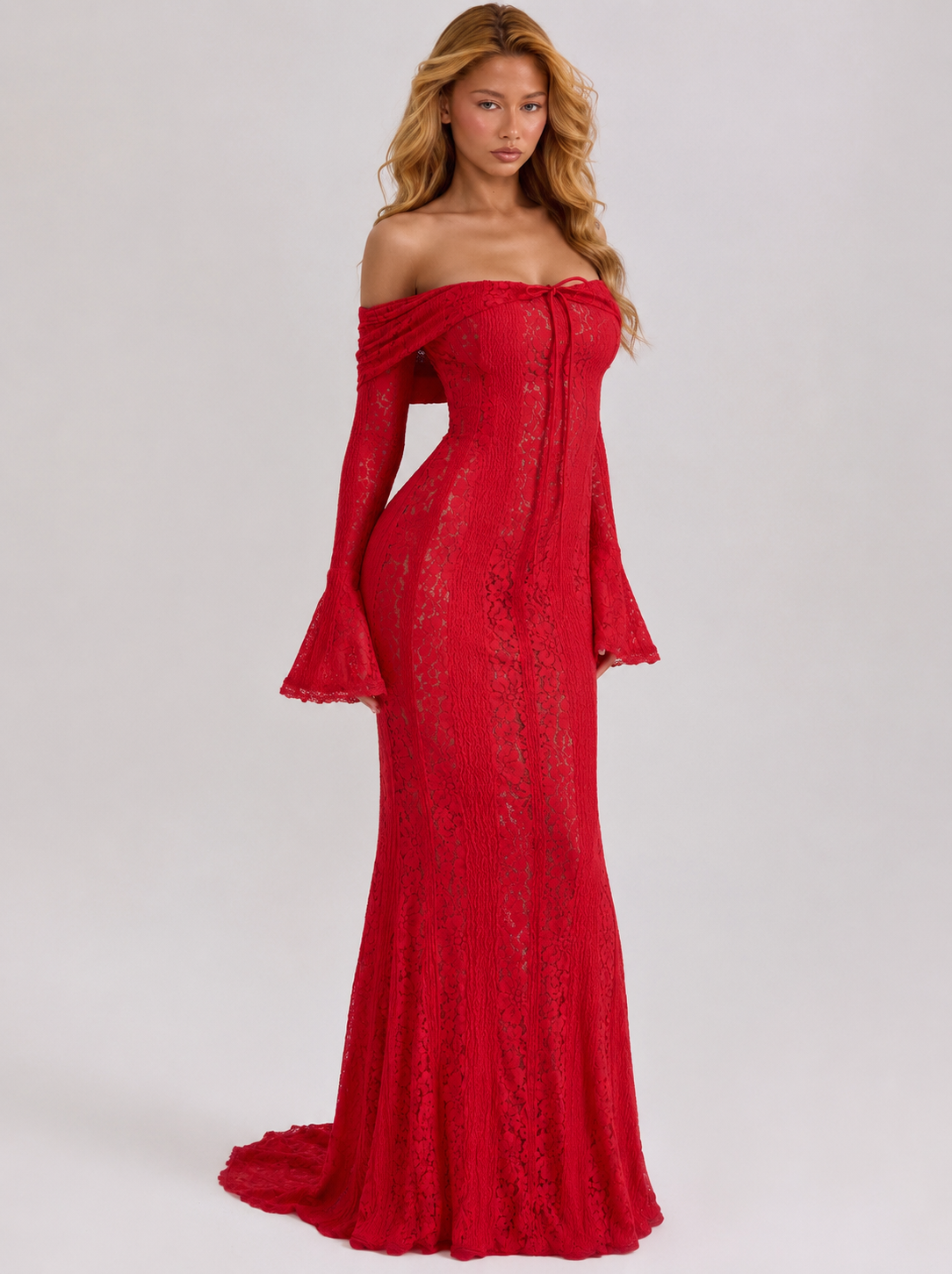 Vestido maxi etéreo de encaje
