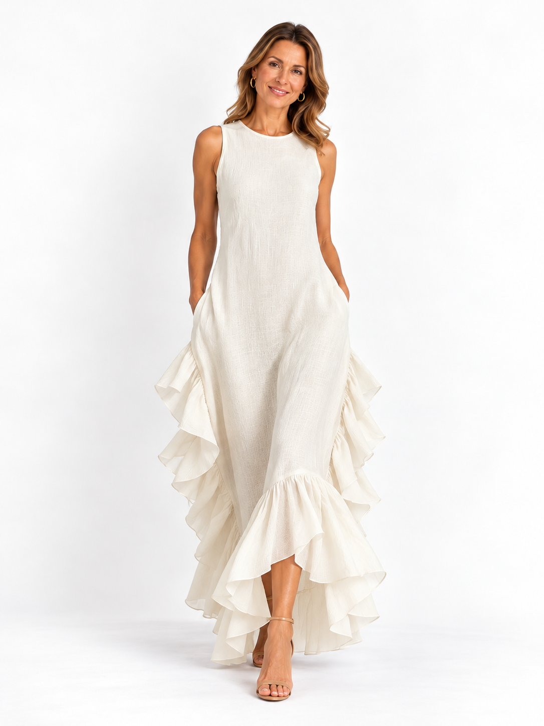 Vestido maxi sin mangas de lino marfil con cuello redondo y bajo de volantes