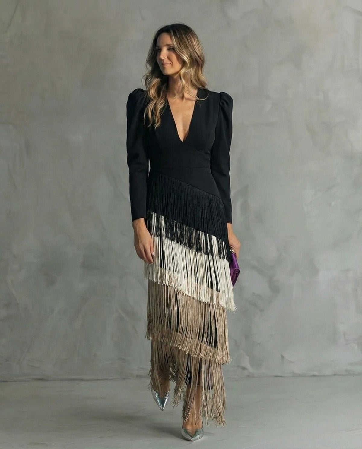 CAMILLA | VESTIDO MIDI ELEGANTE CON MANGAS DE FLECOS