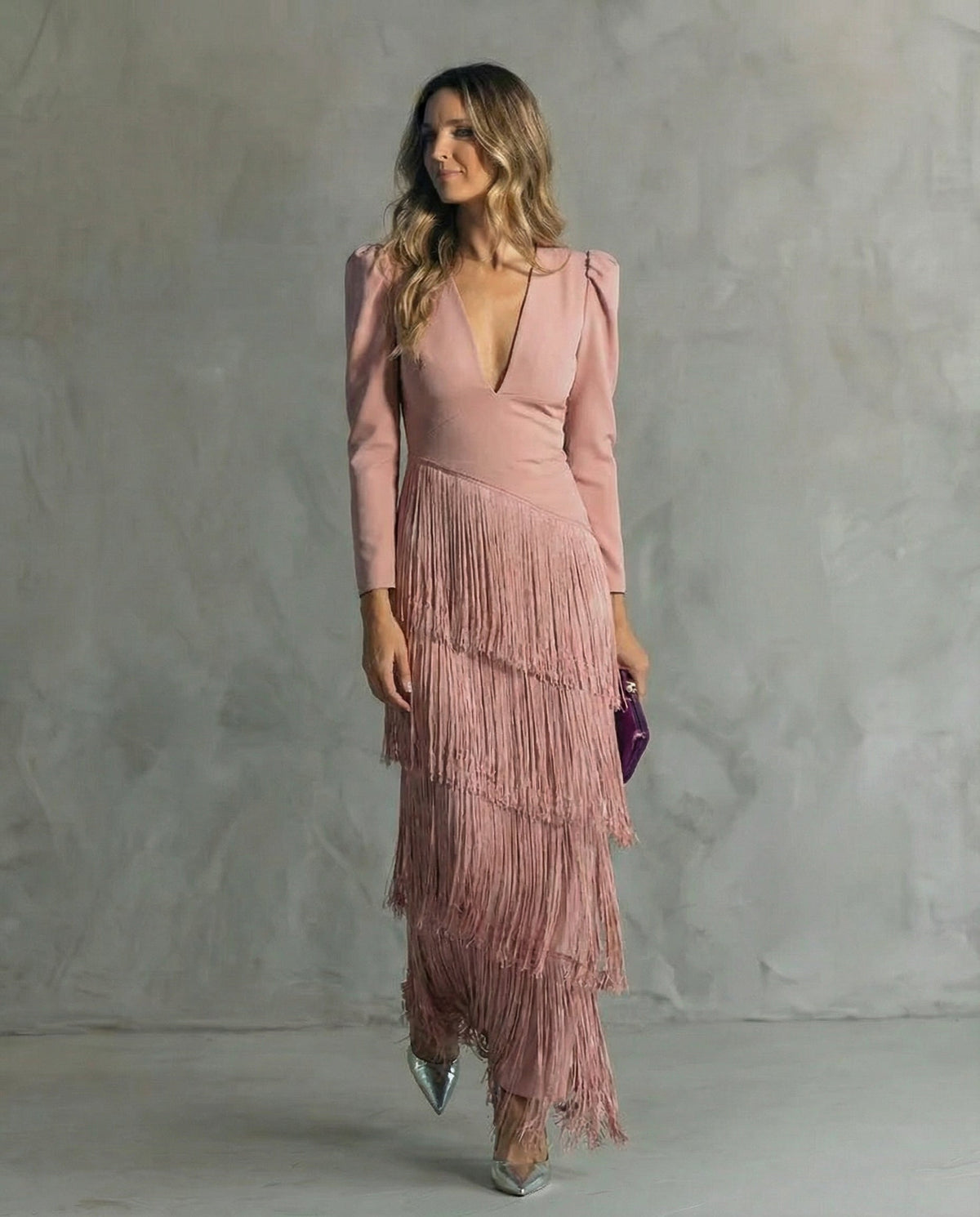 CAMILLA | VESTIDO MIDI ELEGANTE CON MANGAS DE FLECOS