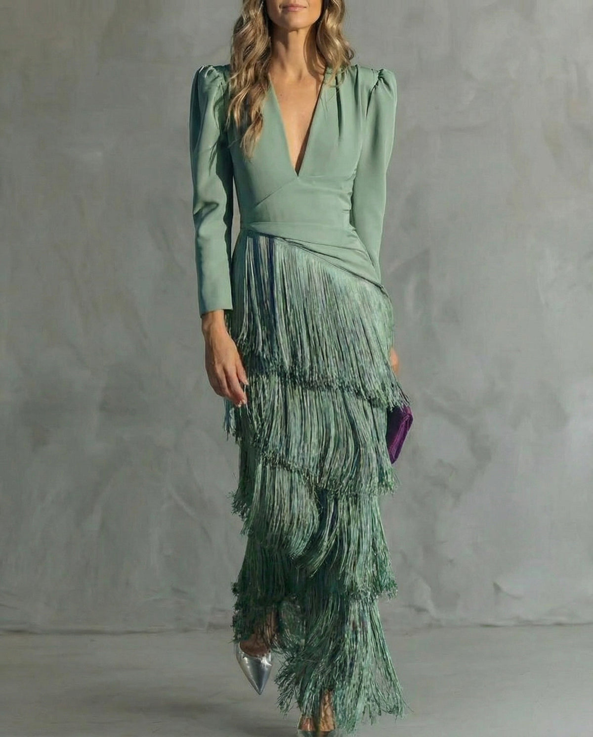 CAMILLA | VESTIDO MIDI ELEGANTE CON MANGAS DE FLECOS